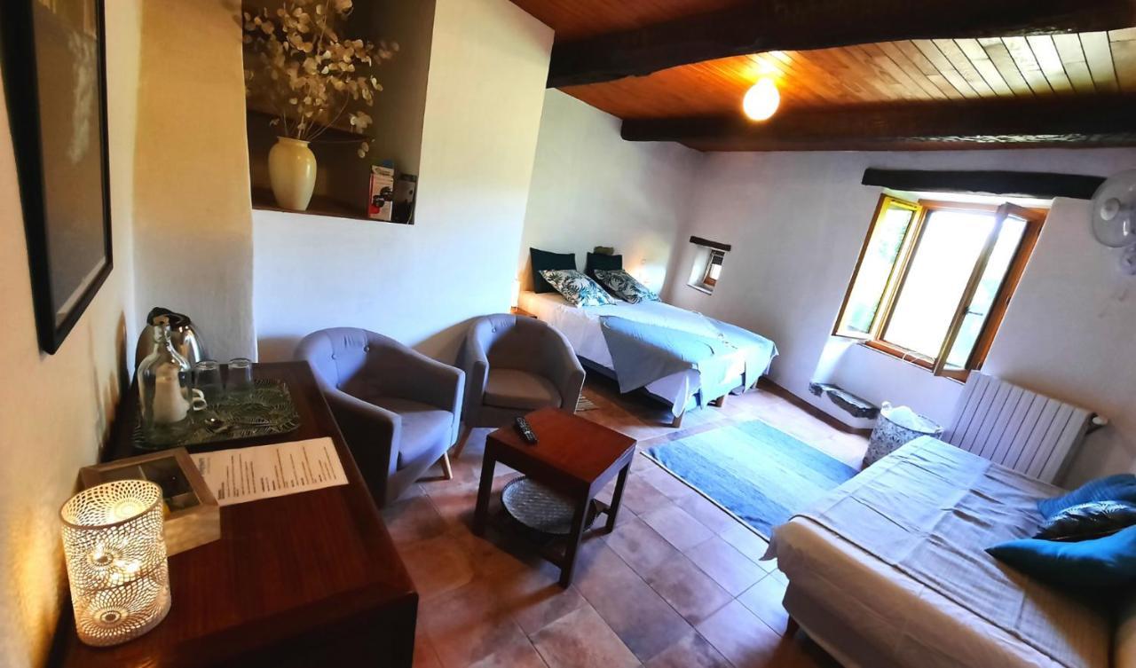 Cros  Mas De Boissiere - Chambres D'Hotes Avec Piscine Et Jacuzzi מראה חיצוני תמונה