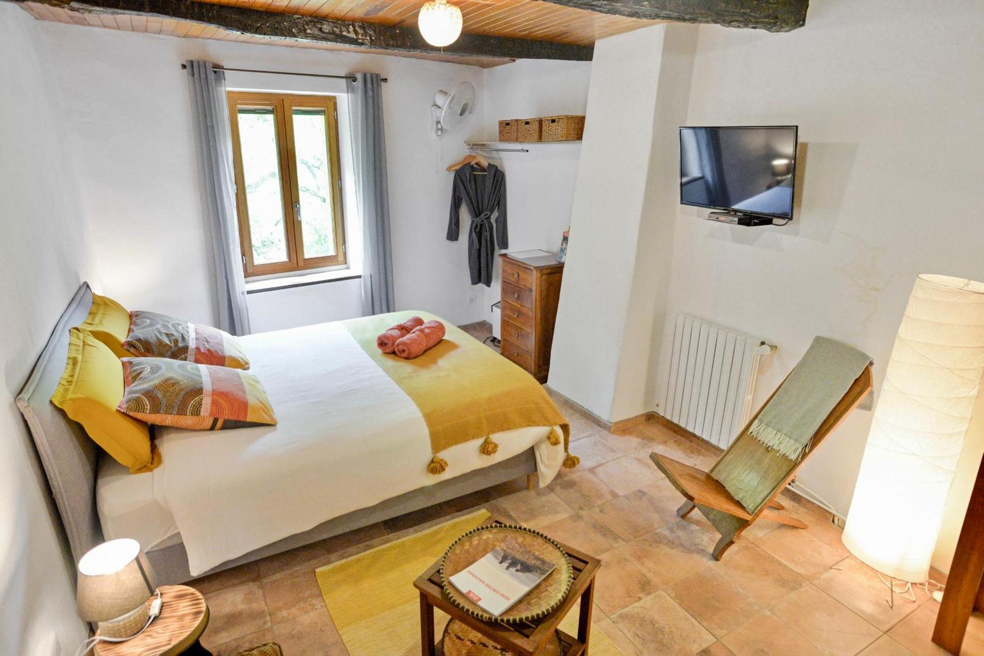 Cros  Mas De Boissiere - Chambres D'Hotes Avec Piscine Et Jacuzzi מראה חיצוני תמונה
